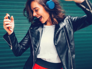 Les 4 étapes clés d'une ambiance musicale en magasin réussie