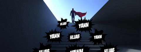 Un super-héros suivi d'onomatopés