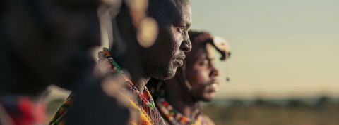 Ce photographe brésilien est parti en quête de ses origines après un test ADN photo d'hommes africains
