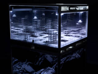 « Ghost cities » : ce robot construit et déconstruit une ville à l'infini