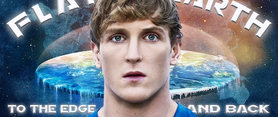 Quels sont les meilleurs documenteurs ? Logan Paul, devant une illustration de la Terre plate