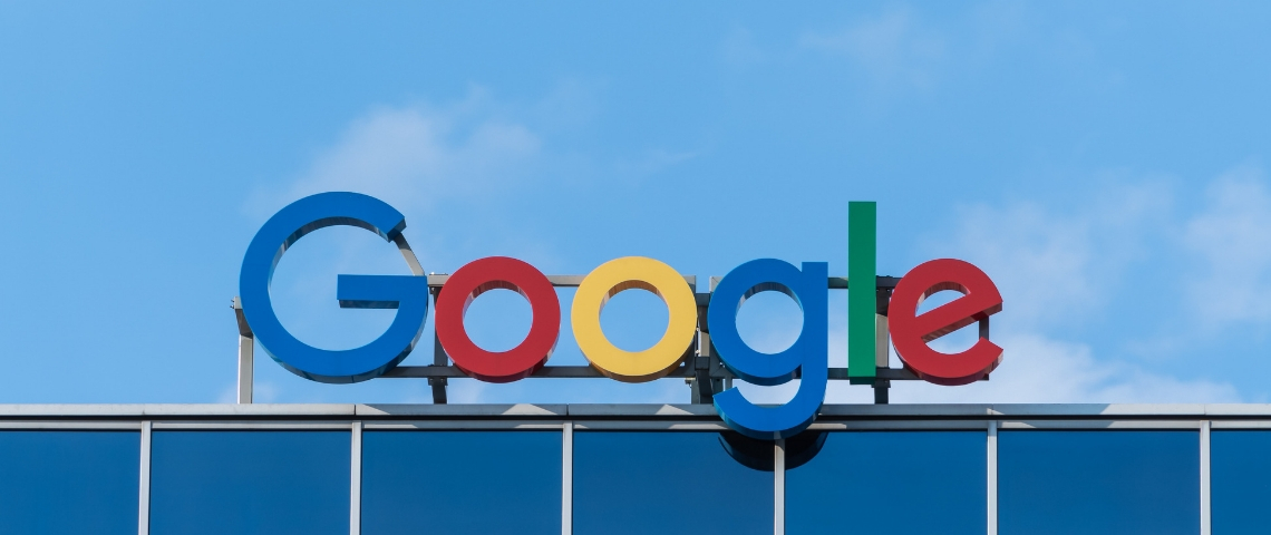 Google finance les médias du futur les lettres de Google sur un toit