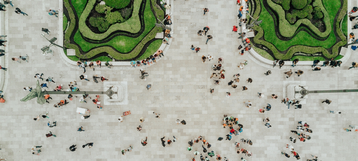 3 start-up qui inventent la mobilité de demain Une ville avec des jardins vue de haut
