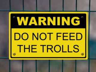 Chasser les trolls, noter les conditions d'utilisation... 7 gestes pour rendre Internet plus sympa