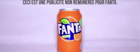 Ceci n'est pas une publicité une canette de Fanta avec la phrase ceci est une publicité non rémunéré pour Fanta