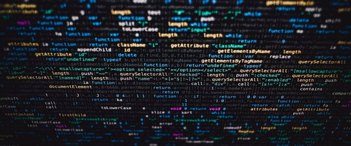 Le G7 planifie une simulation de cyber-attaque sur le secteur financier Des lignes de codes