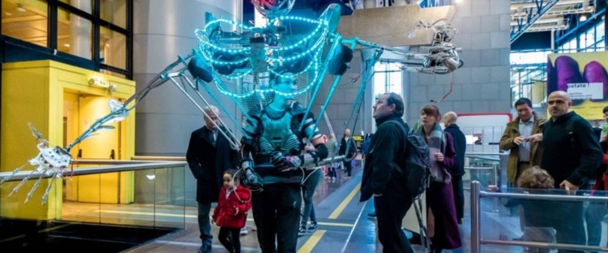 Maker Faire Paris fait son retour à la Cité des sciences et de l’industrie Cyborg dans la Cité des Sciences et de l'industrie
