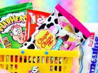 Mini packagings et maxi prix : le marketing du mignon s’attaque aux enfants