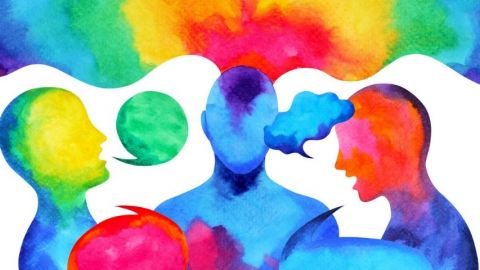 Des formes humaines discutent en couleurs