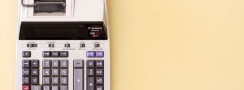 Que vaut vraiment votre marketing d’influence ? calculette vintage Casio