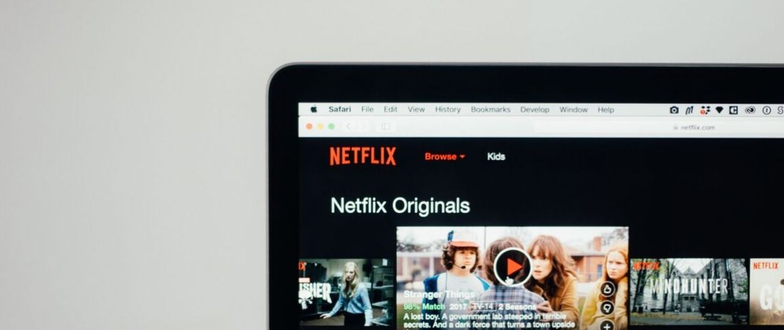 Netflix arrive chez Canal+ Un mac sur lequel tourne Netflix