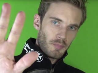 Scandale PewDiePie : le youtubeur plie sous la pression de ses fans