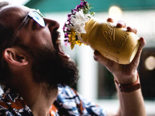 Les millennials délaissent les boissons alcoolisées, les marques ripostent