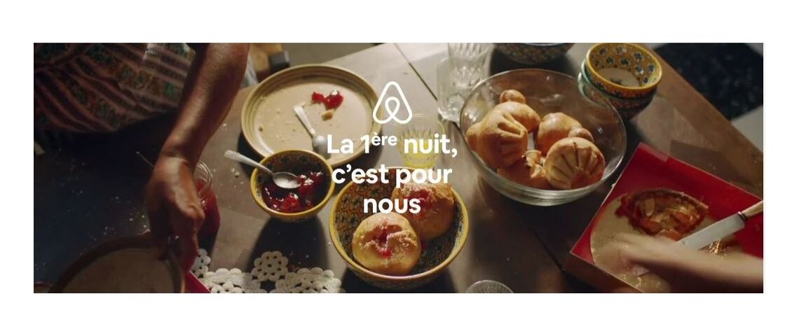 La nouvelle campagne Airbnb photo d'un petit déjeuner copieux