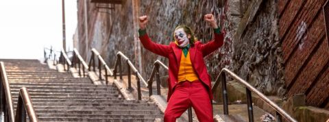 Joker : les escaliers du film envahis par les instagrammeurs le joker en train de danser sur les escaliers