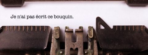 Génération sous-traitance : maintenant, des sociétés écrivent vos romans machine à écrire typo