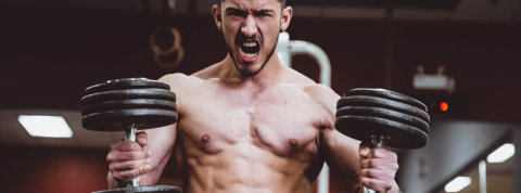 À voir sur Netflix, le documentaire The Game Changers Un homme qui soulève des haltères