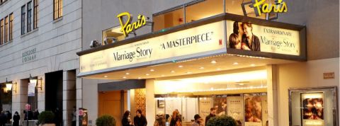 Netflix reprend un cinéma New Yorkais Le Paris Theatre à New York