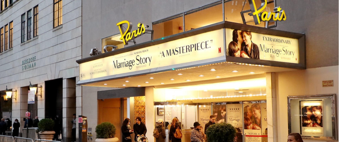 Netflix reprend un cinéma New Yorkais Le Paris Theatre à New York