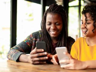 Lydia, Alan… Pourquoi les applis financières ont des prénoms d’humain ?