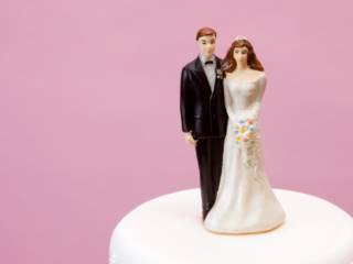 Des utilisateurs tentent de tromper Facebook en annonçant de faux mariages