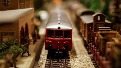 Un train en jouet
