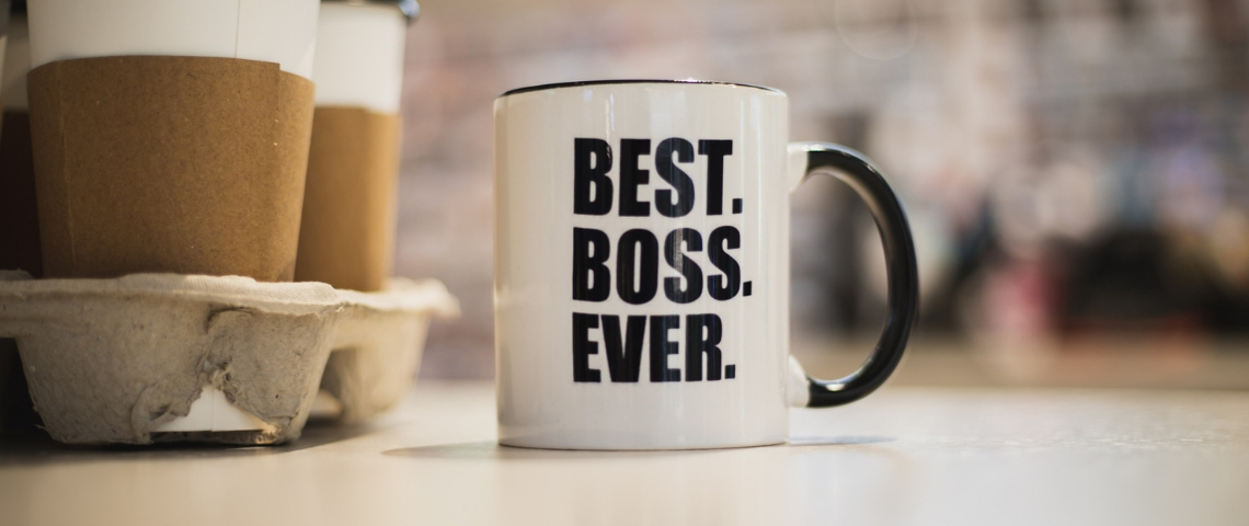 Qui sont les meilleurs employeurs en France ? une tasse avec l'inscription - best boss ever -