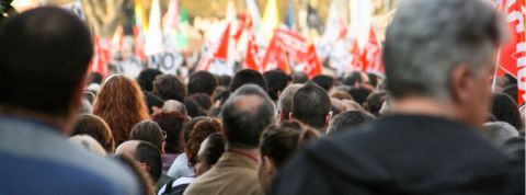 Comment bien compter les manifestants Une foule compacte