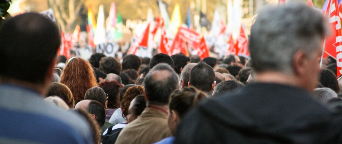 Comment bien compter les manifestants Une foule compacte