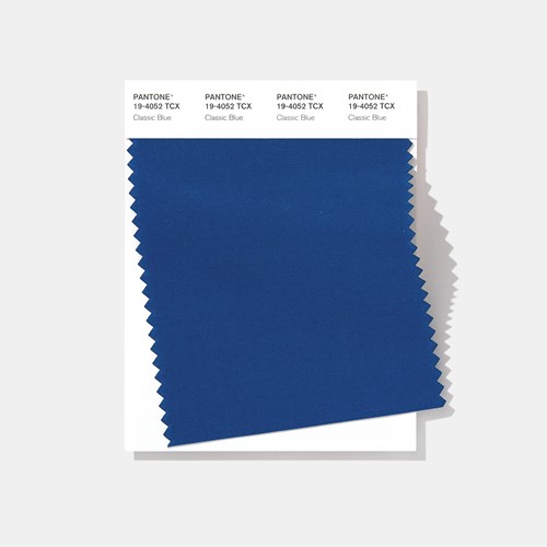 echantillon pantone bleu