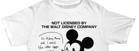 Des artistes piègent des bots twitter qui volent leurs oeuvres pour en faire des t-shirt Capture d'écran Teezyli, illustration de Nirbion