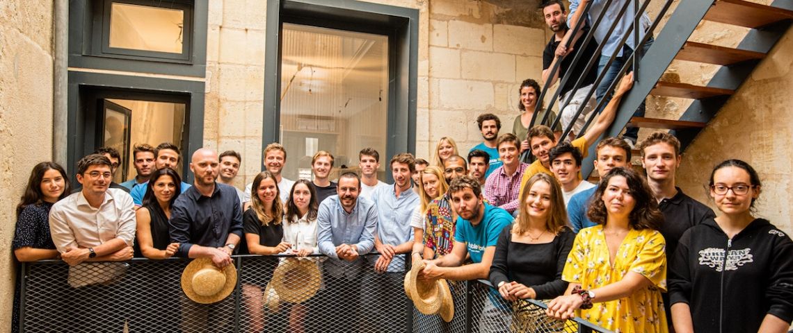 Little Worker, spécialiste de la conception-rénovation, annonce une levée de fonds d’un million d’euros. Equipe Little Worker