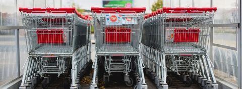 Signature du Pacte sur les Dates de Consommation Des chariots de supermarché