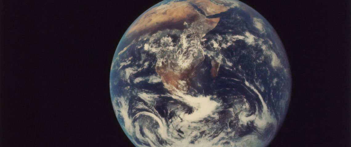 Amazon : le plus gros pollueur de la planète crée un fond pour la sauver La planète Terre vue du ciel