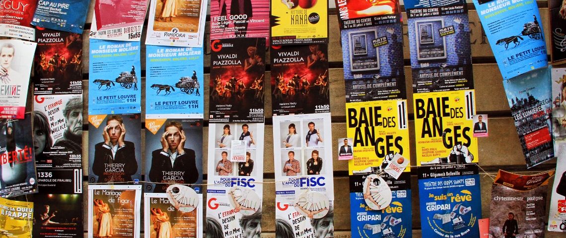 Écologie : l’affichage sauvage du Festival off d’Avignon sur le point de disparaître affiches du festival d'avignon