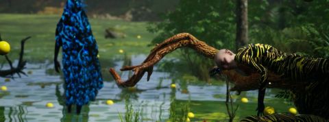 « Marée Noire », le film de mode qui nous rhabille pour l’apocalypse des femmes habillées de façon colorée dans une jungle