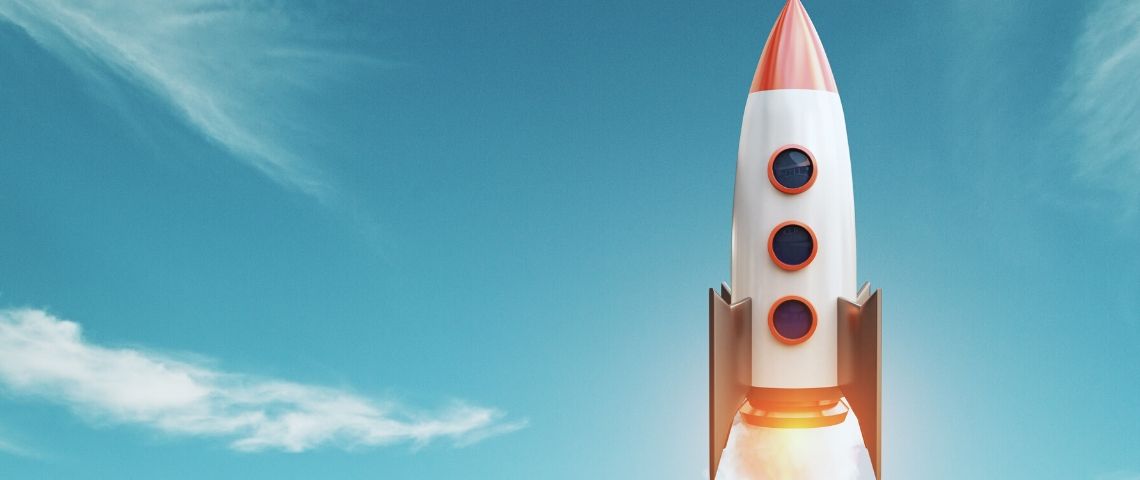 Comment développer ses ventes et sa visibilité avec son site web ? Une fusée dans le ciel