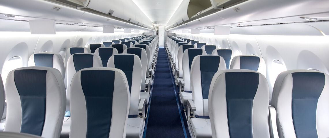 Quels sont les secteurs touchés par le coronavirus ? Un avion vide