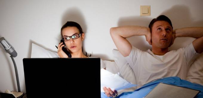 Confinement : les couples en télétravail au bord de la crise de nerfs