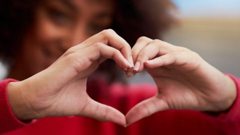 Coeur avec les doigts