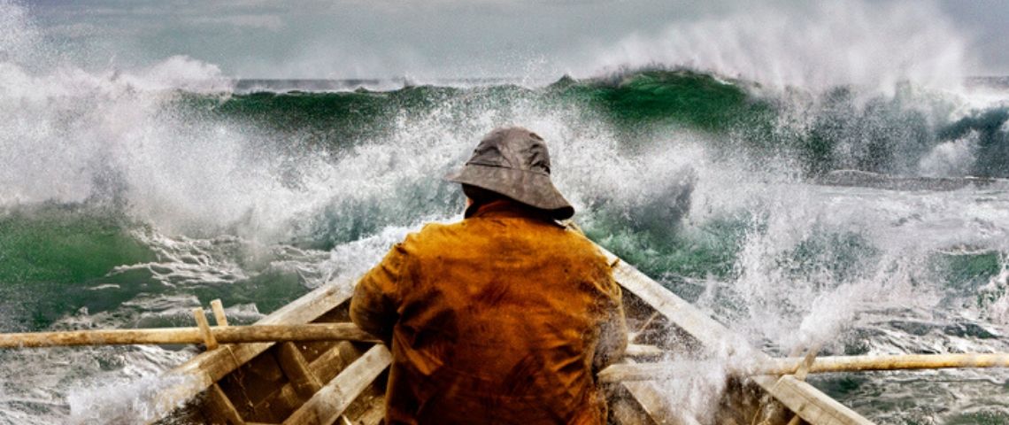 Conseils pour faire face à la crise Marin pris dans la tempete