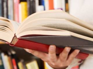 Dicorona, le dictionnaire des nouveaux mots qui racontent notre confinement