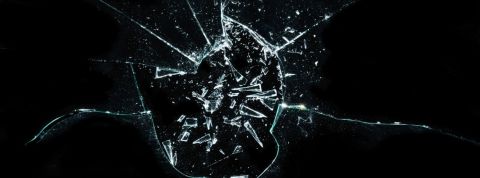 Le créateur de Black Mirror lance une émission dédiée au confinement Un miroir brisé