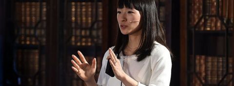 Marie Kondo s'attaque au rangement de votre bureau Marie Kondo en conférence