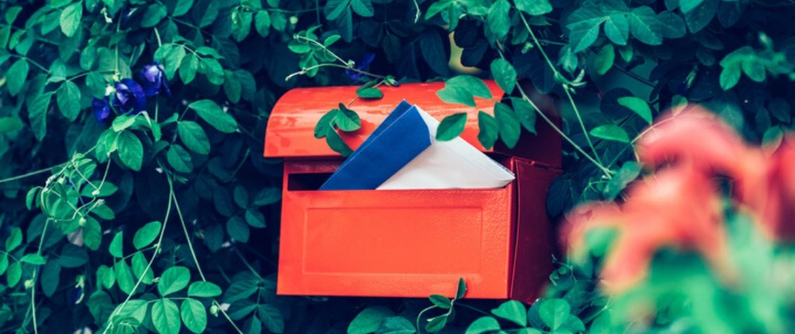 À la recherche de nouveaux récits pour préparer demain Une boite aux lettres