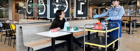 McDo se réinvente pour le déconfinement Un concept de McDonald's aux Pays-Bas