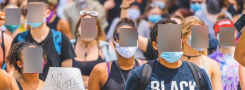 manifestation-flou-blm Manifestant black lives matter aux visages floutés