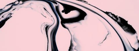 enjeux-petrole-points-cles encre noire sur fond rose abstrait