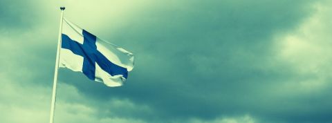 Lahti, Capitale Verte Européenne 2021 Un drapeau finlandais sur un fond vert
