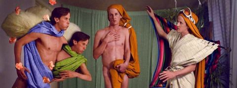 #GettyChallenge ou comment l’art nous a sauvés du confinement Un homme imite la Venus de Botticelli